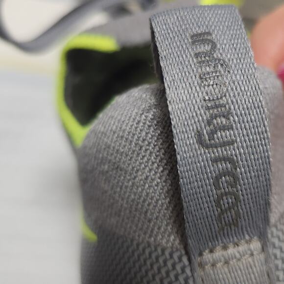 Nike React Fly Knit Size 8 Mens Gray and Neon - Picture 8 of 9